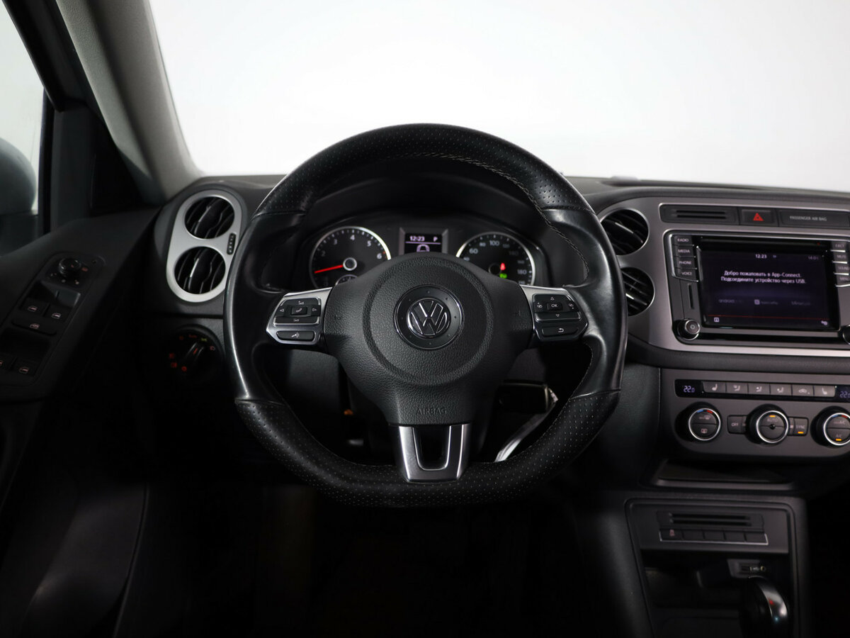 Volkswagen Tiguan I Рестайлинг, 2016 - Фото №9