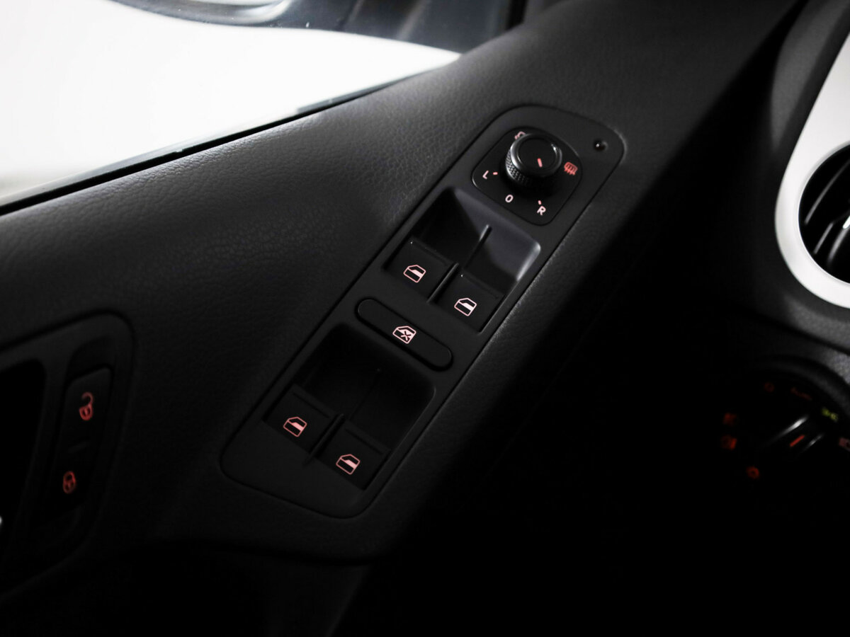 Volkswagen Tiguan I Рестайлинг, 2016 - Фото №24