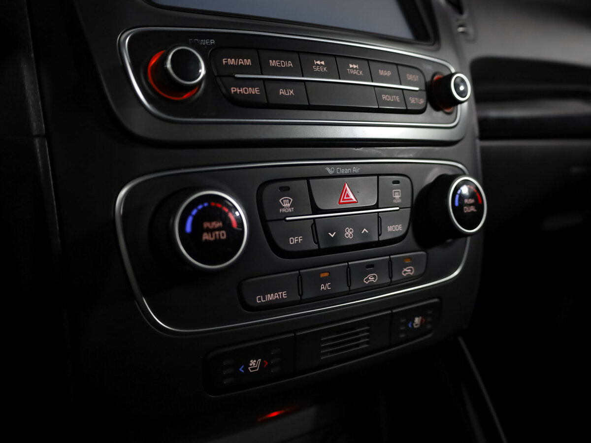 Kia Sorento II Рестайлинг, 2014 - Фото №16