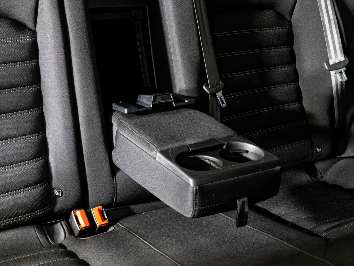 Ford Mondeo V, 2016 - Фото №14