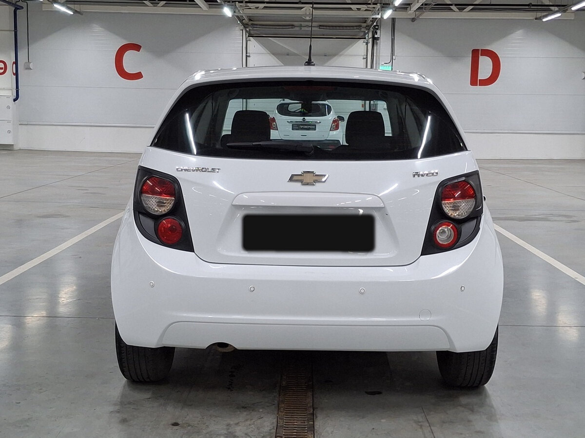 Chevrolet Aveo II, 2015 - Фото №5