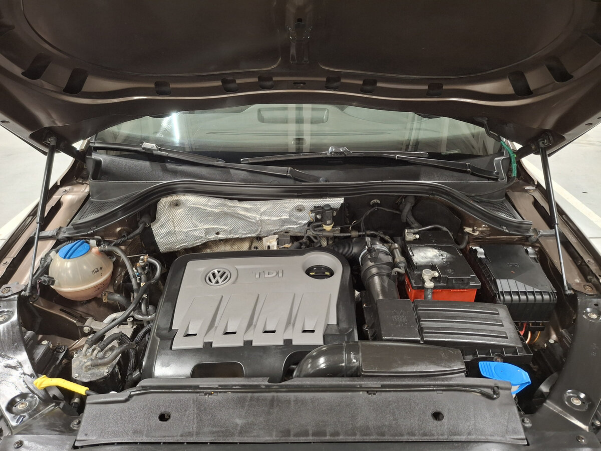 Volkswagen Tiguan I Рестайлинг, 2015 - Фото №8