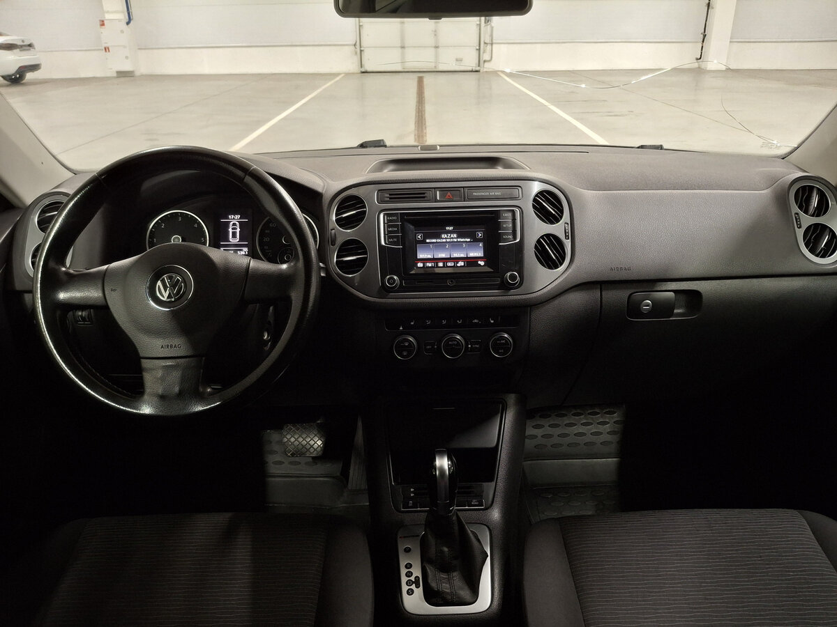 Volkswagen Tiguan I Рестайлинг, 2015 - Фото №13