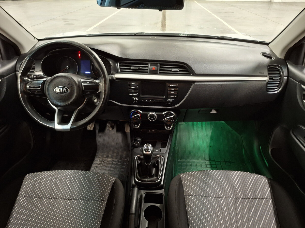 Kia Rio IV, 2017 - Фото №13