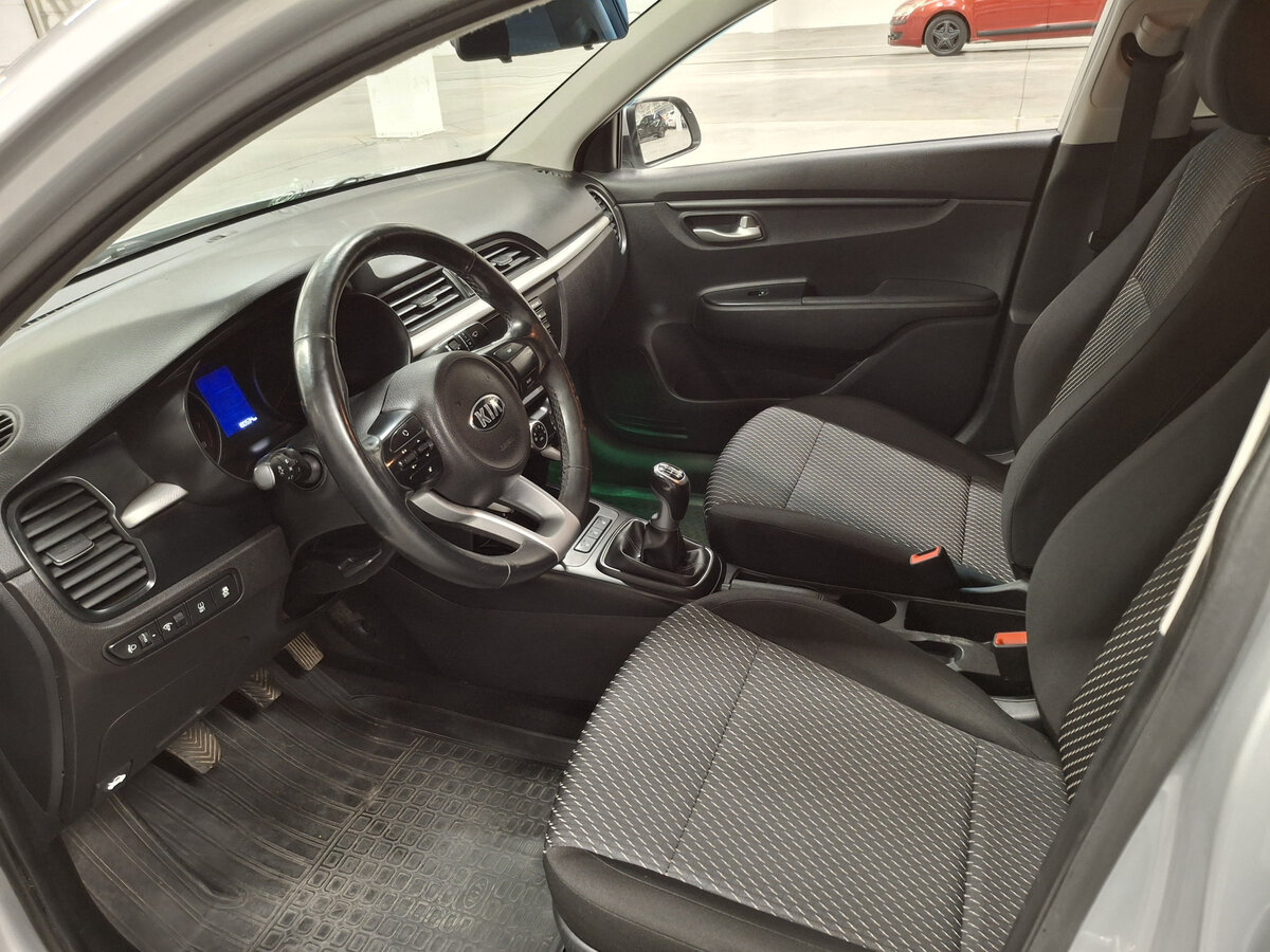 Kia Rio IV, 2017 - Фото №14