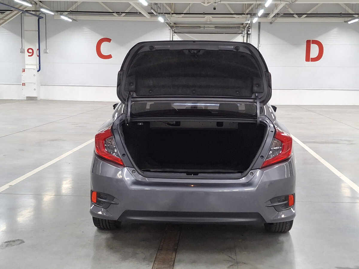 Honda Civic X, 2016 - Фото №9