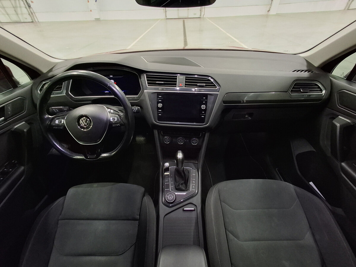 Volkswagen Tiguan II, 2018 - Фото №13