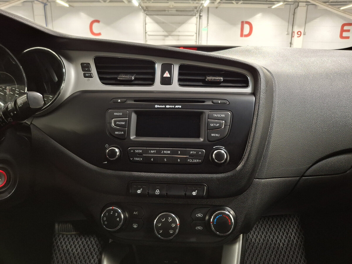 Kia Ceed II, 2013 - Фото №14