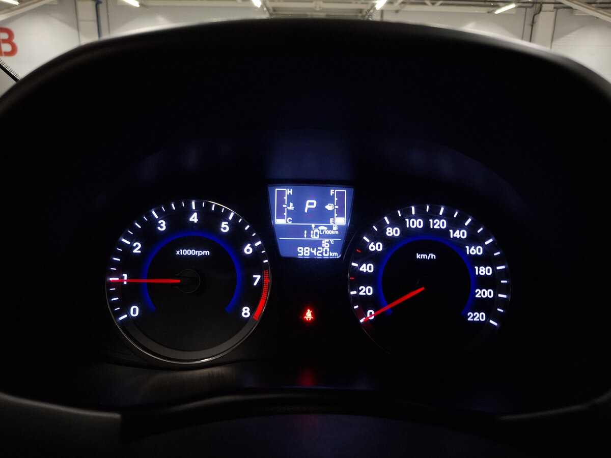 Hyundai Solaris I Рестайлинг, 2015 - Фото №12