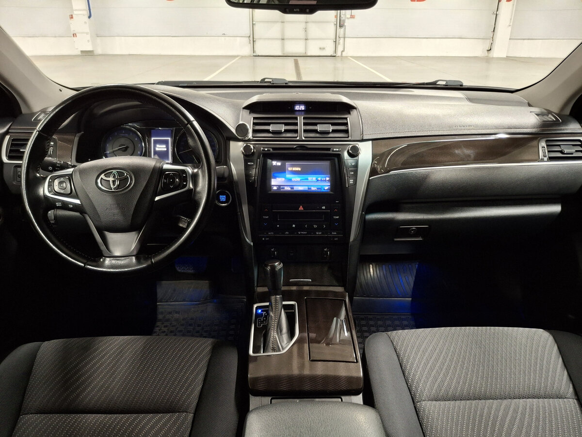 Toyota Camry VII (XV50) Рестайлинг, 2016 - Фото №12
