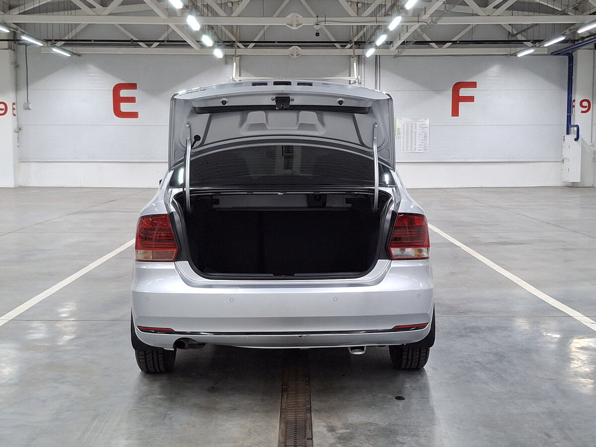 Volkswagen Polo V Рестайлинг, 2016 - Фото №9