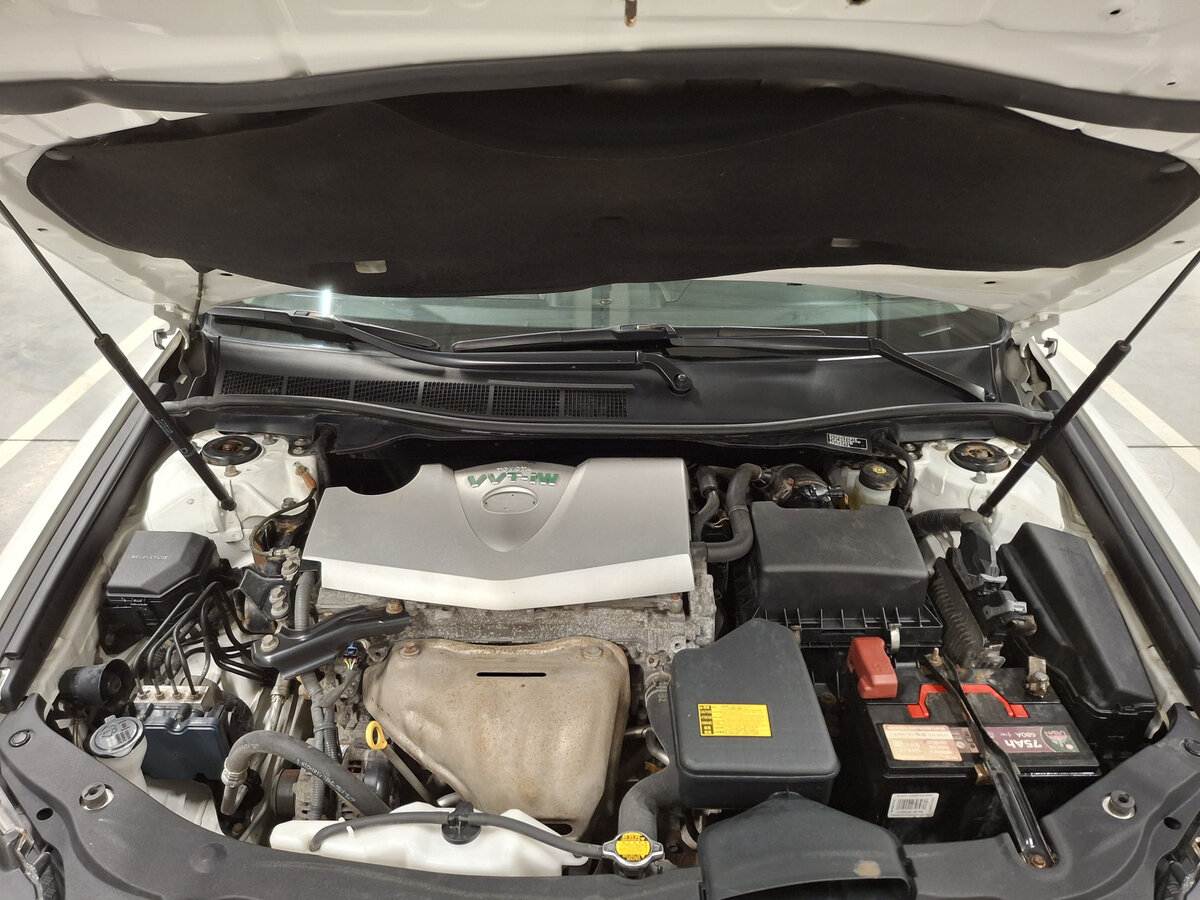 Toyota Camry VII (XV50) Рестайлинг, 2015 - Фото №8