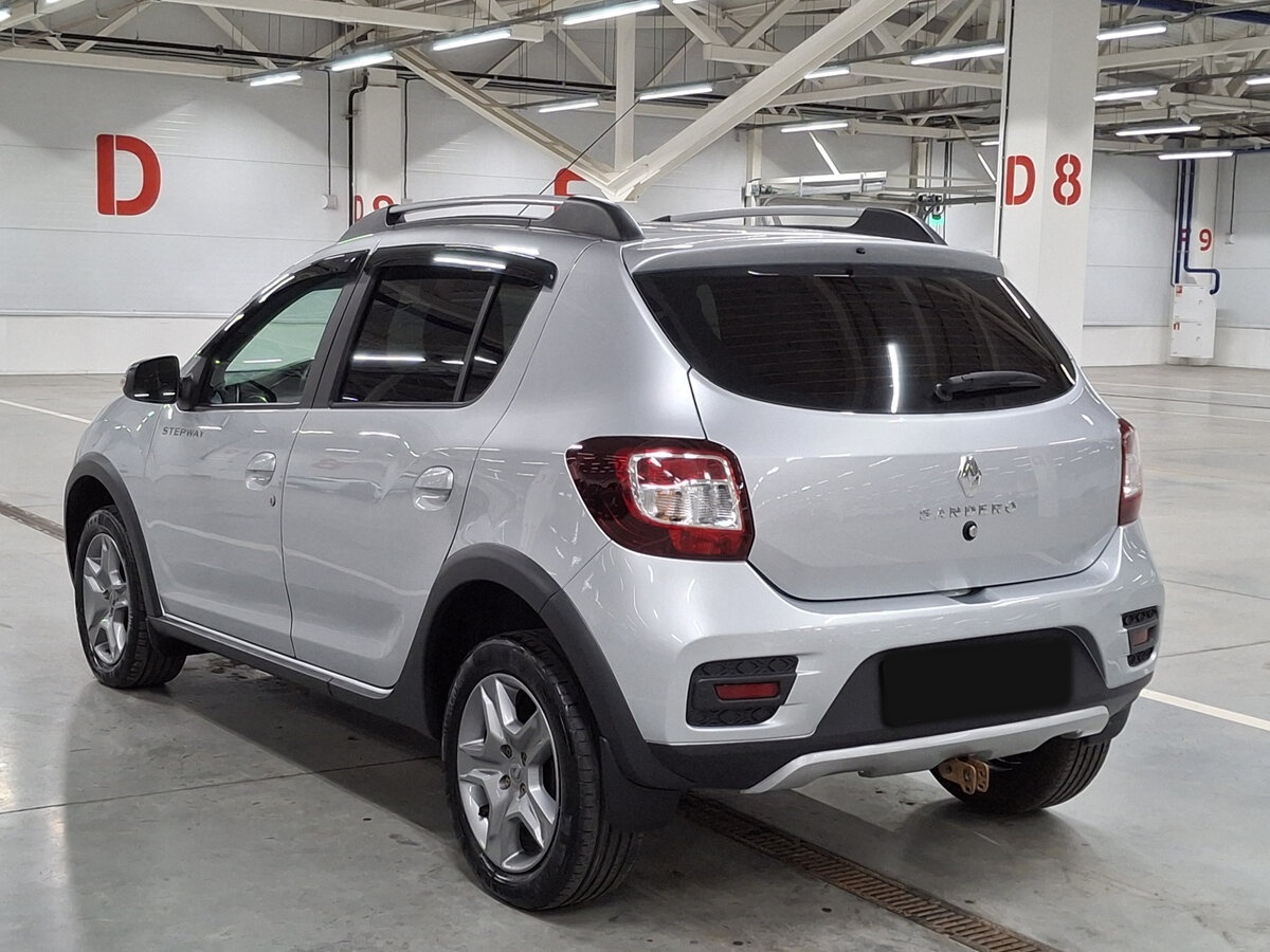 Renault Sandero Stepway II Рестайлинг, 2021 - Фото №6