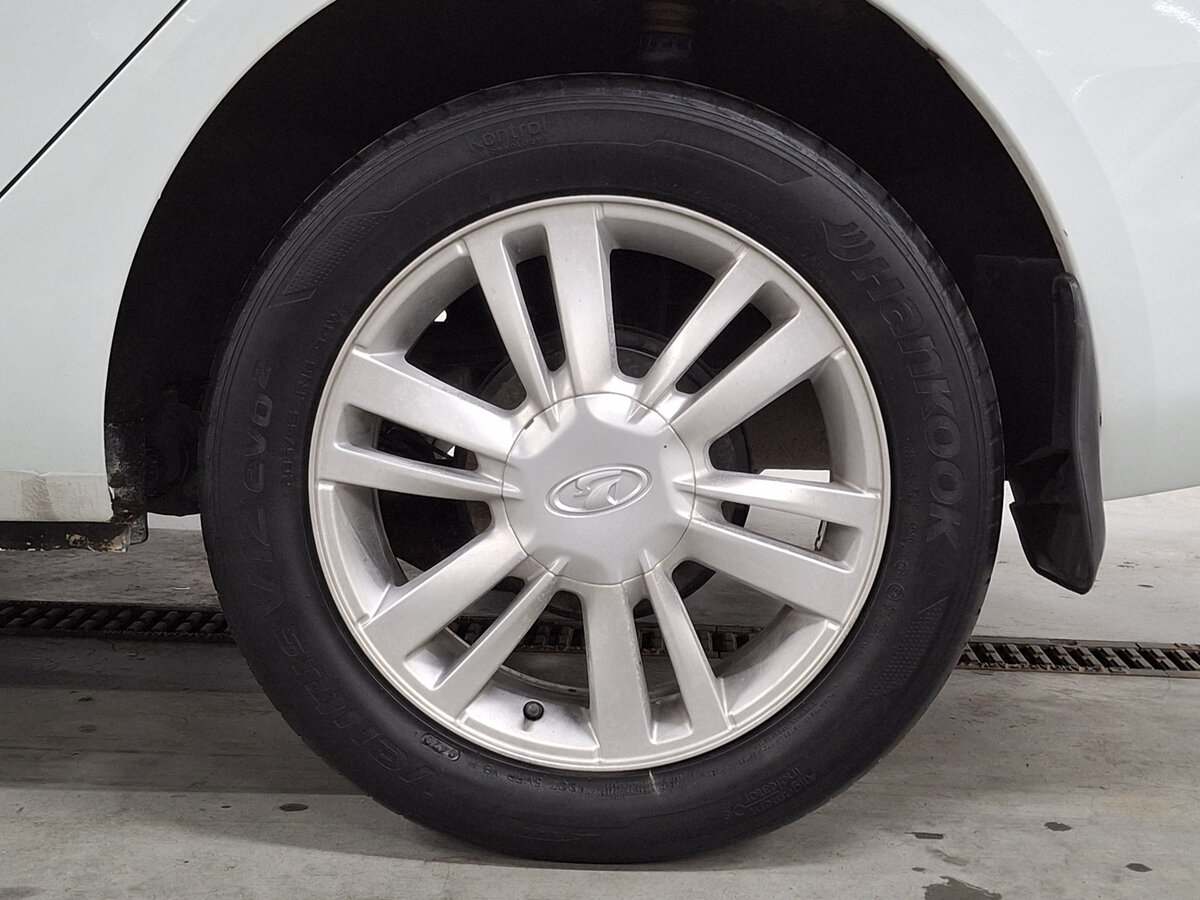 Lada (ВАЗ) Vesta I, 2017 - Фото №17