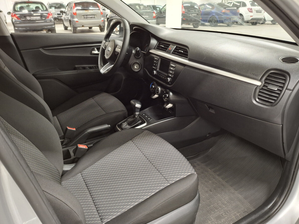 Kia Rio X-Line IV, 2020 - Фото №10
