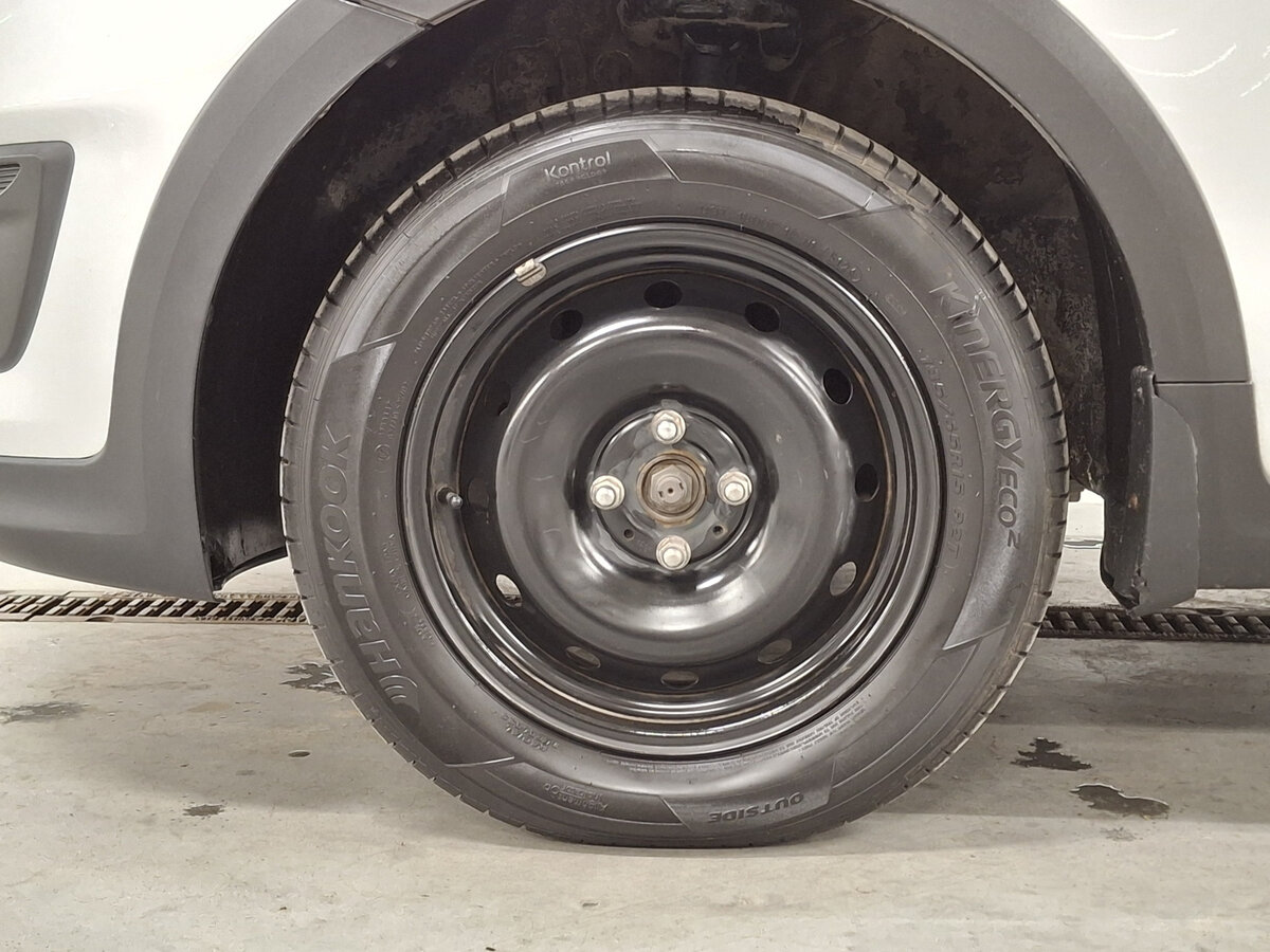 Kia Rio X-Line IV, 2020 - Фото №17