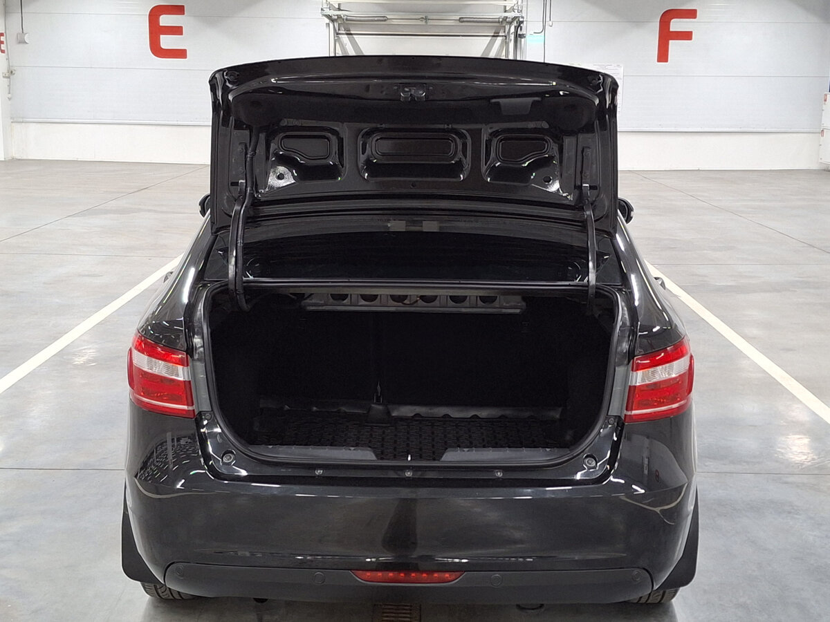 Lada (ВАЗ) Vesta I, 2018 - Фото №9