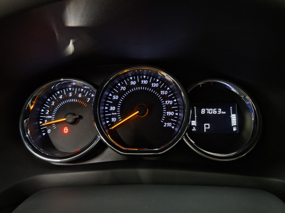 Renault Sandero Stepway II Рестайлинг, 2021 - Фото №12