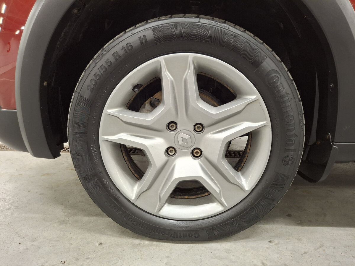 Renault Sandero Stepway II Рестайлинг, 2021 - Фото №17