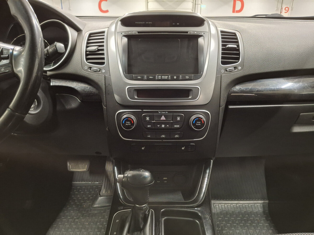 Kia Sorento II Рестайлинг, 2017 - Фото №14