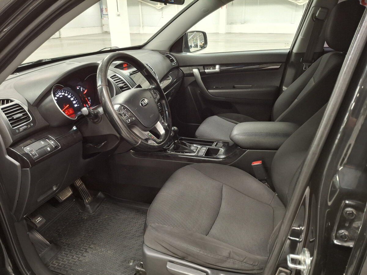 Kia Sorento II Рестайлинг, 2017 - Фото №15