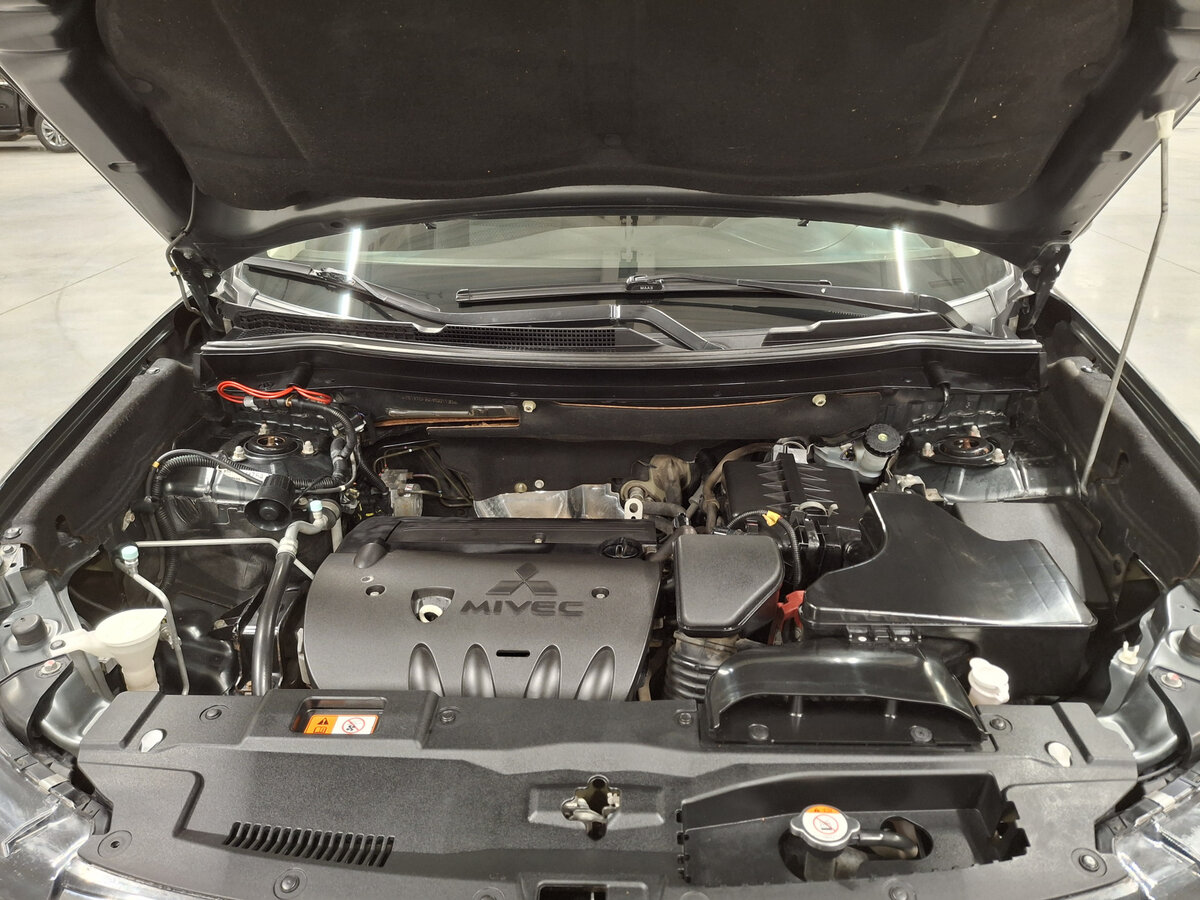 Mitsubishi Outlander III Рестайлинг 2, 2015 - Фото №8