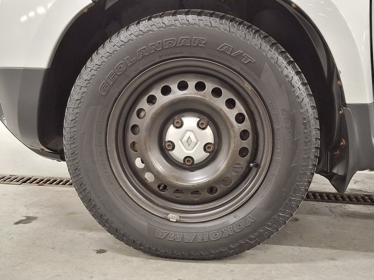 Renault Duster I, 2012 - Фото №17