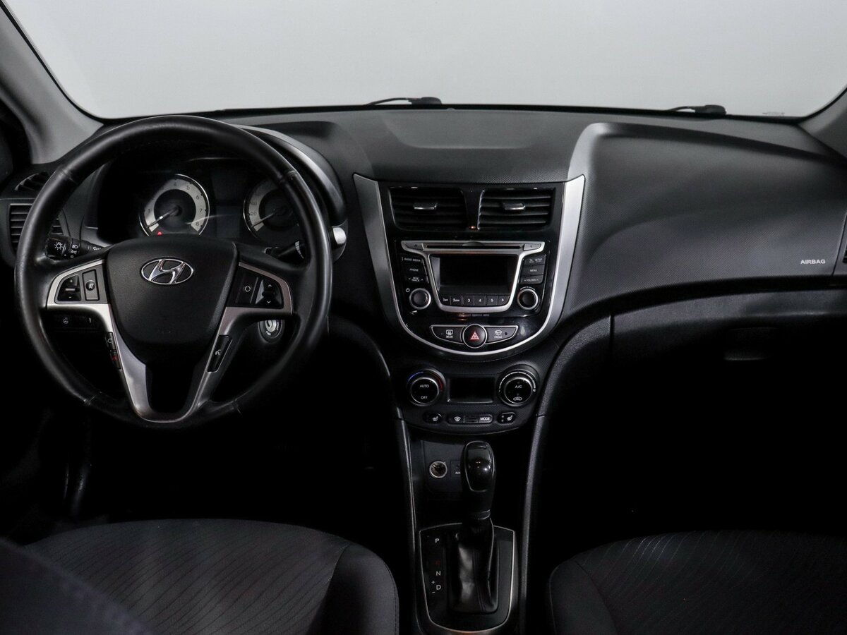 Hyundai Solaris I Рестайлинг, 2015 - Фото №9