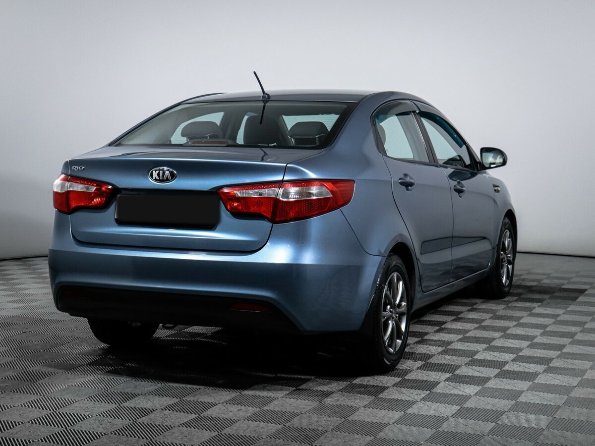Kia Rio 5-speed III, 2013 - Фото №3