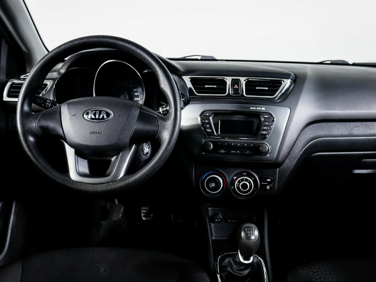 Kia Rio 5-speed III, 2013 - Фото №9