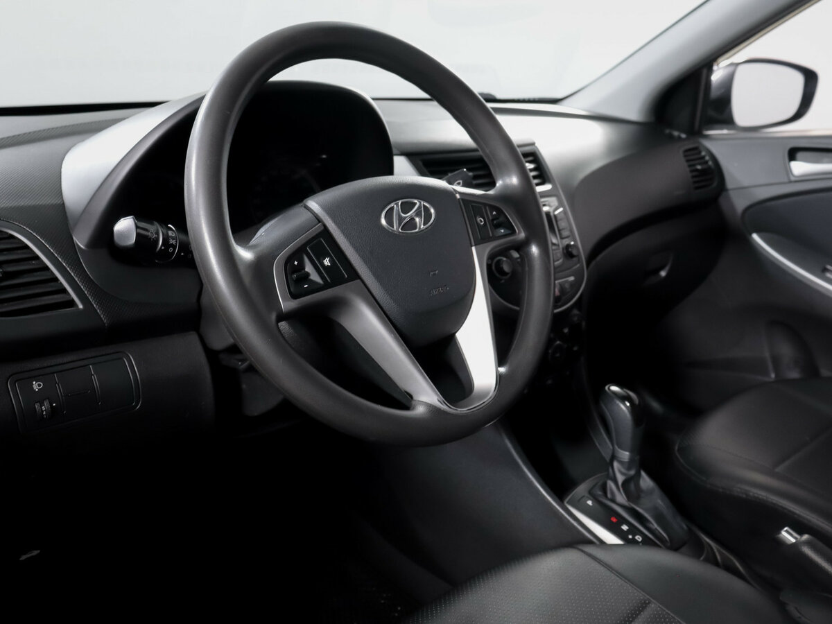 Hyundai Solaris I Рестайлинг, 2014 - Фото №10