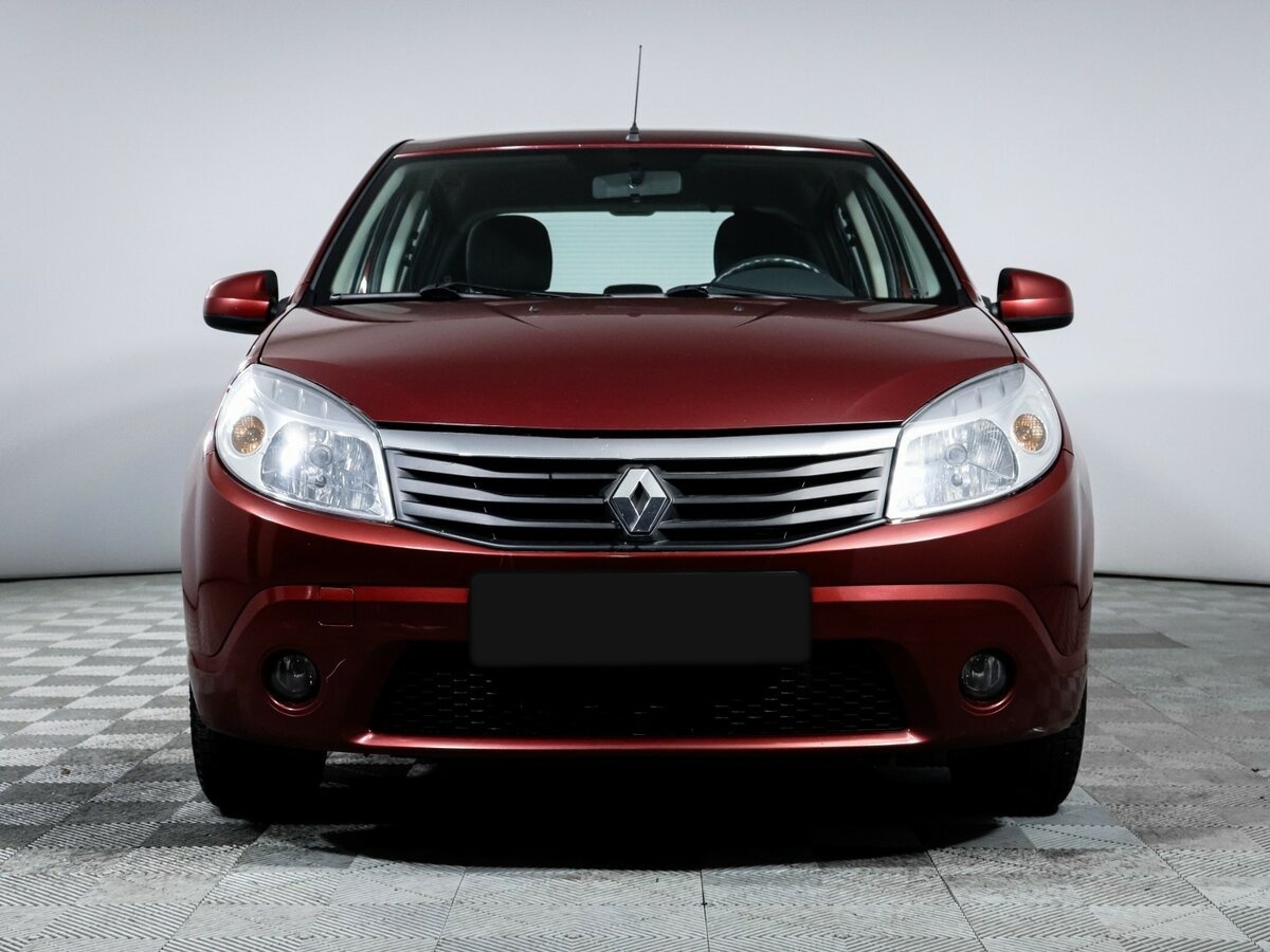 Renault Sandero I, 2012 - Фото №1