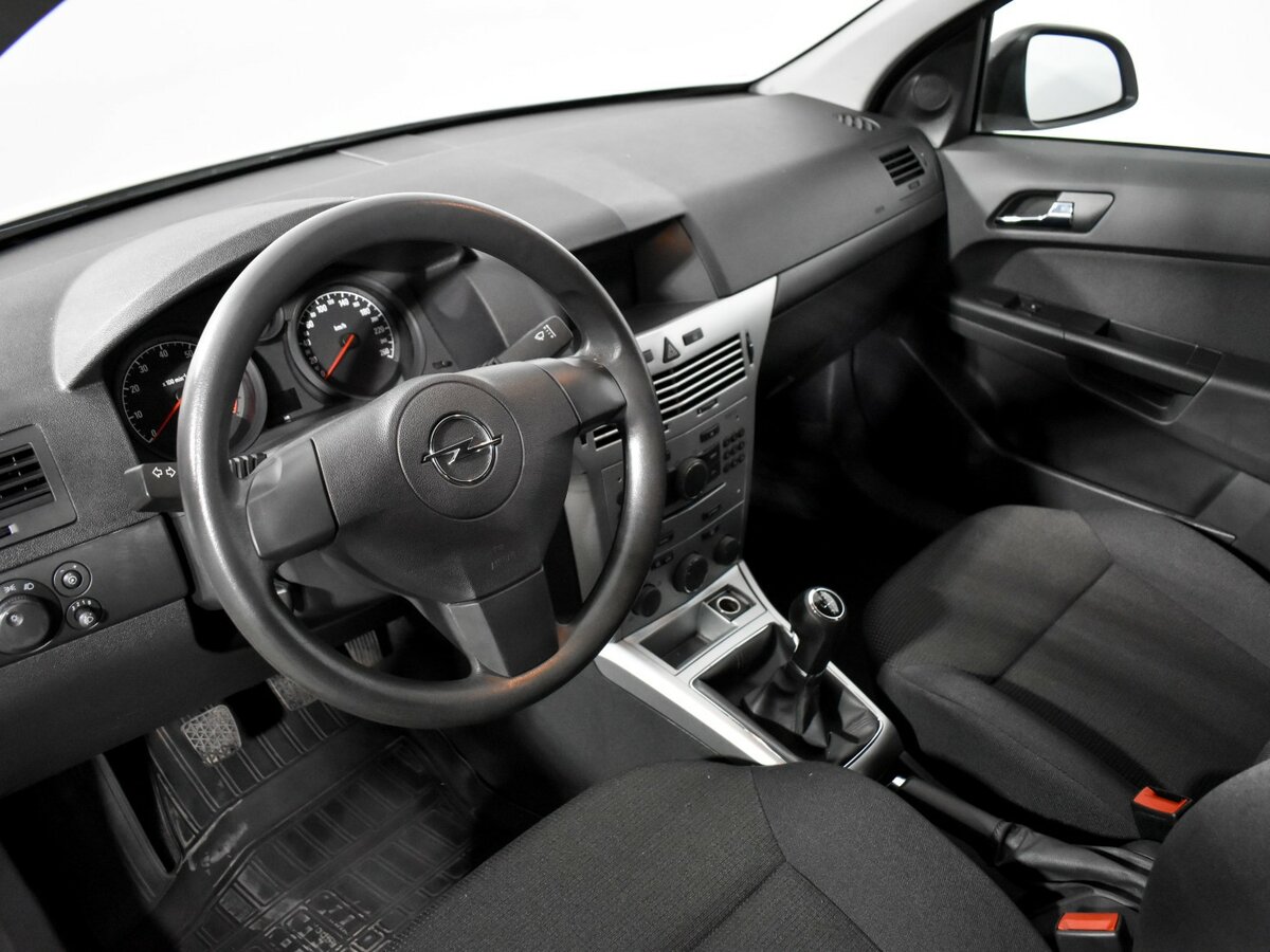 Opel Astra H Рестайлинг, 2013 - Фото №7