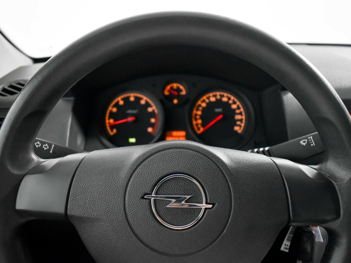 Opel Astra H Рестайлинг, 2013 - Фото №12