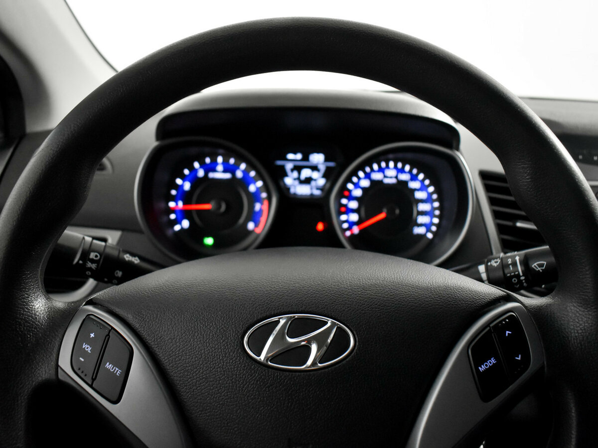 Hyundai Elantra V (MD) Рестайлинг, 2015 - Фото №15