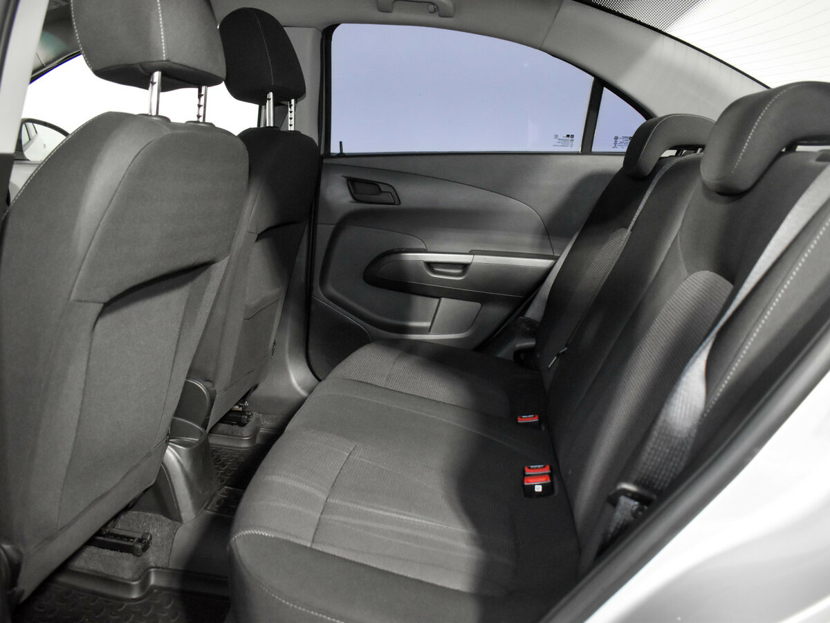 Chevrolet Aveo II, 2014 - Фото №10