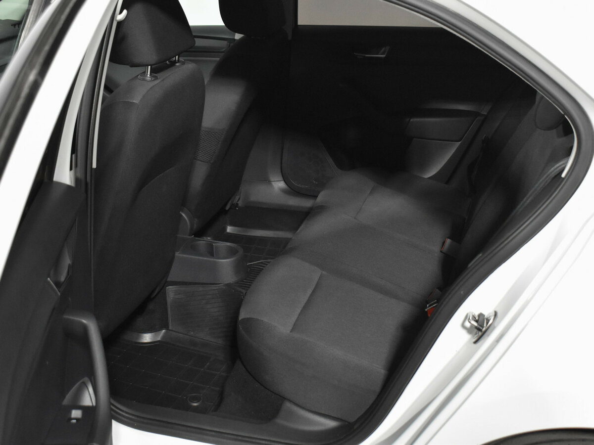 Skoda Rapid I Рестайлинг, 2017 - Фото №9