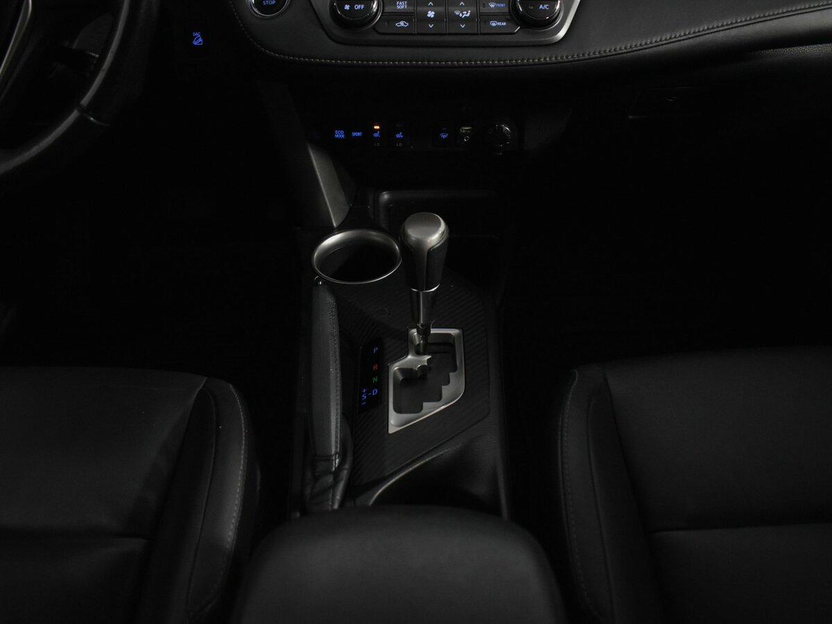 Toyota RAV4 IV (XA40), 2015 - Фото №16