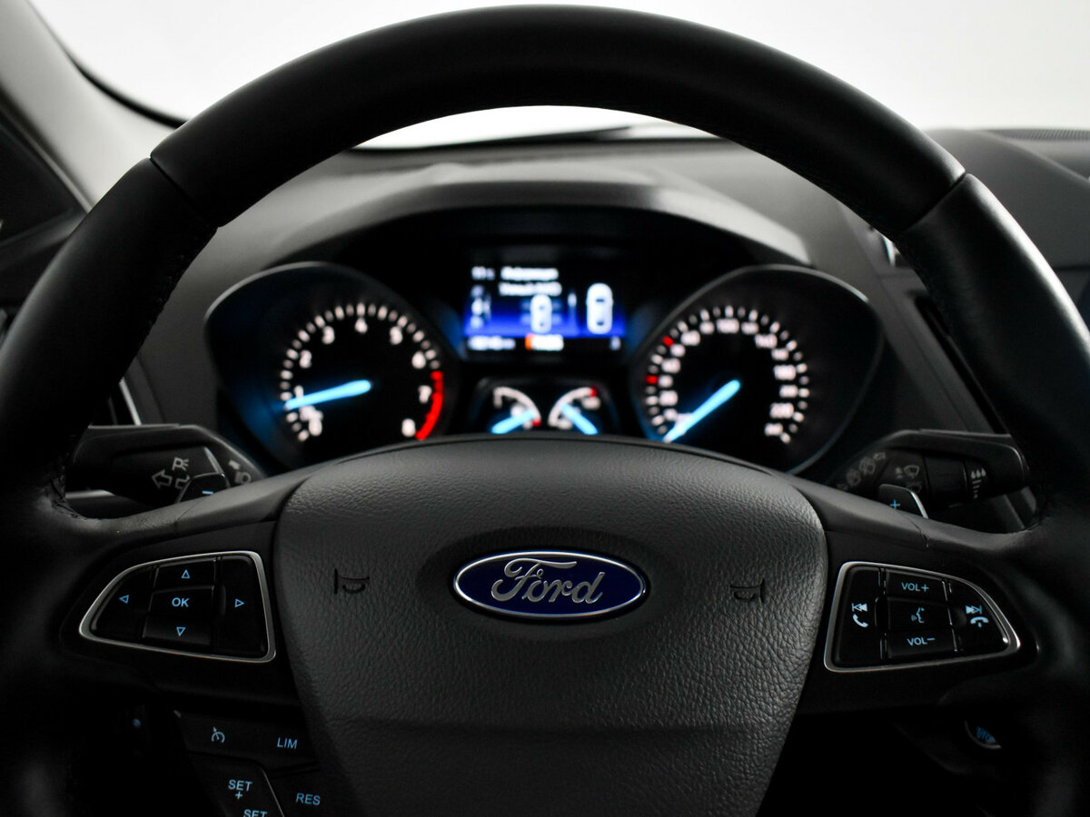 Ford Kuga II Рестайлинг, 2017 - Фото №15