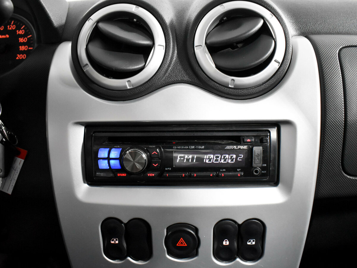 Renault Sandero Stepway I, 2012 - Фото №16