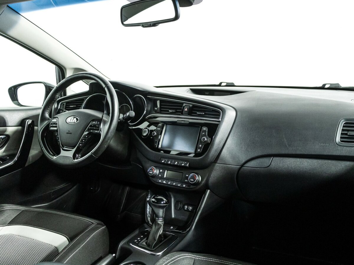 Kia Ceed II Рестайлинг, 2018 - Фото №8