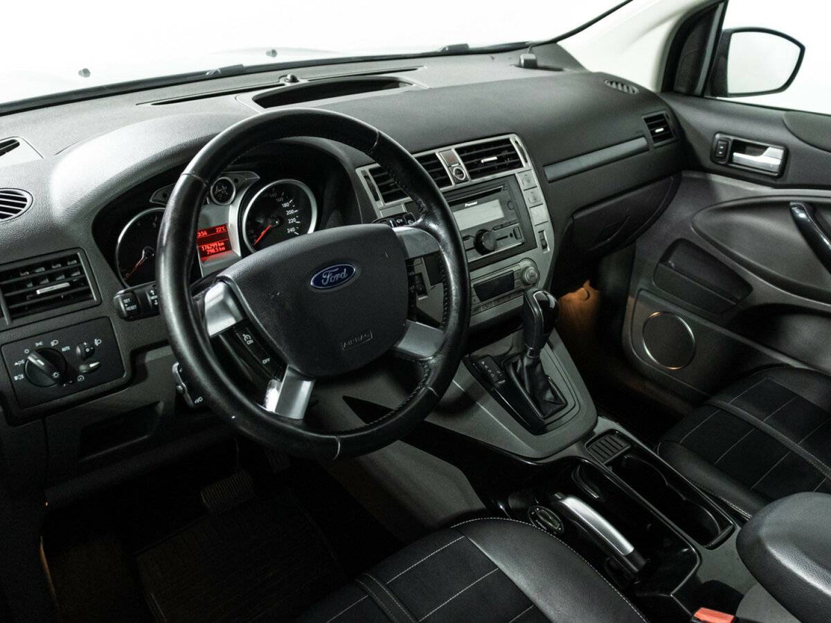 Ford Kuga I, 2012 - Фото №10