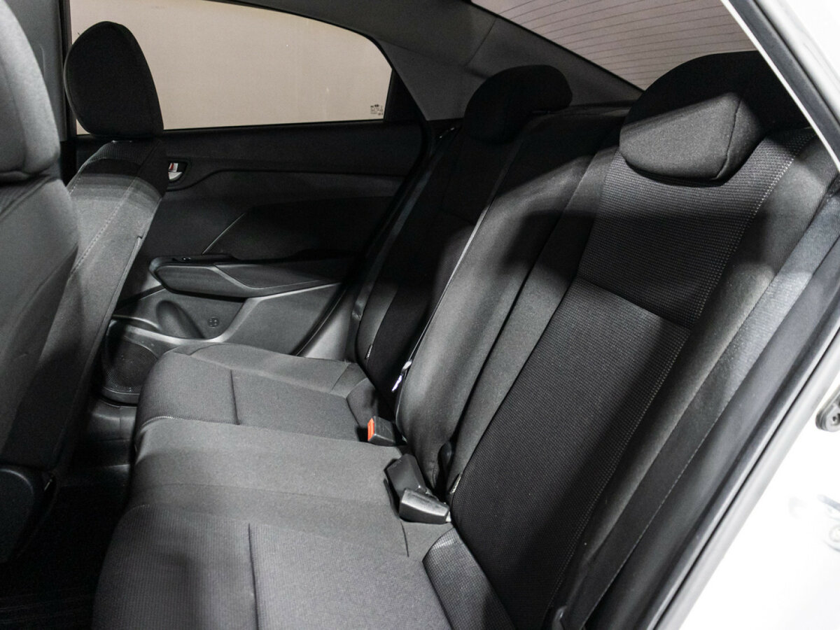 Hyundai Solaris II, 2019 - Фото №9