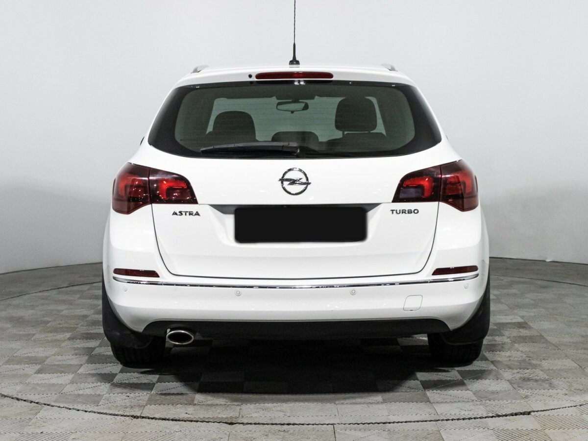 Opel Astra J Рестайлинг, 2014 - Фото №5