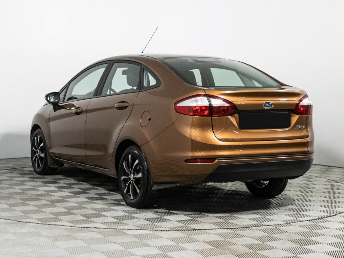 Ford Fiesta Mk6 Рестайлинг, 2016 - Фото №6