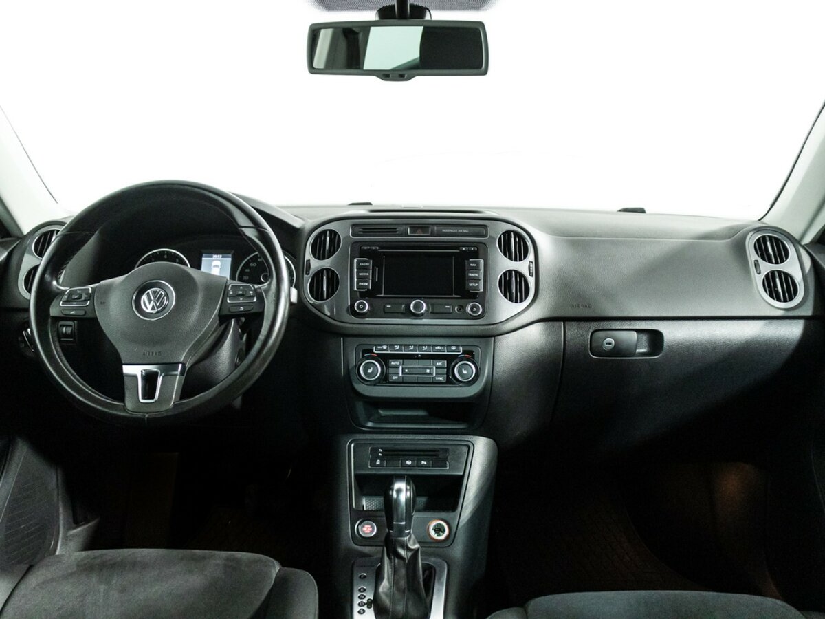 Volkswagen Tiguan I Рестайлинг, 2012 - Фото №12