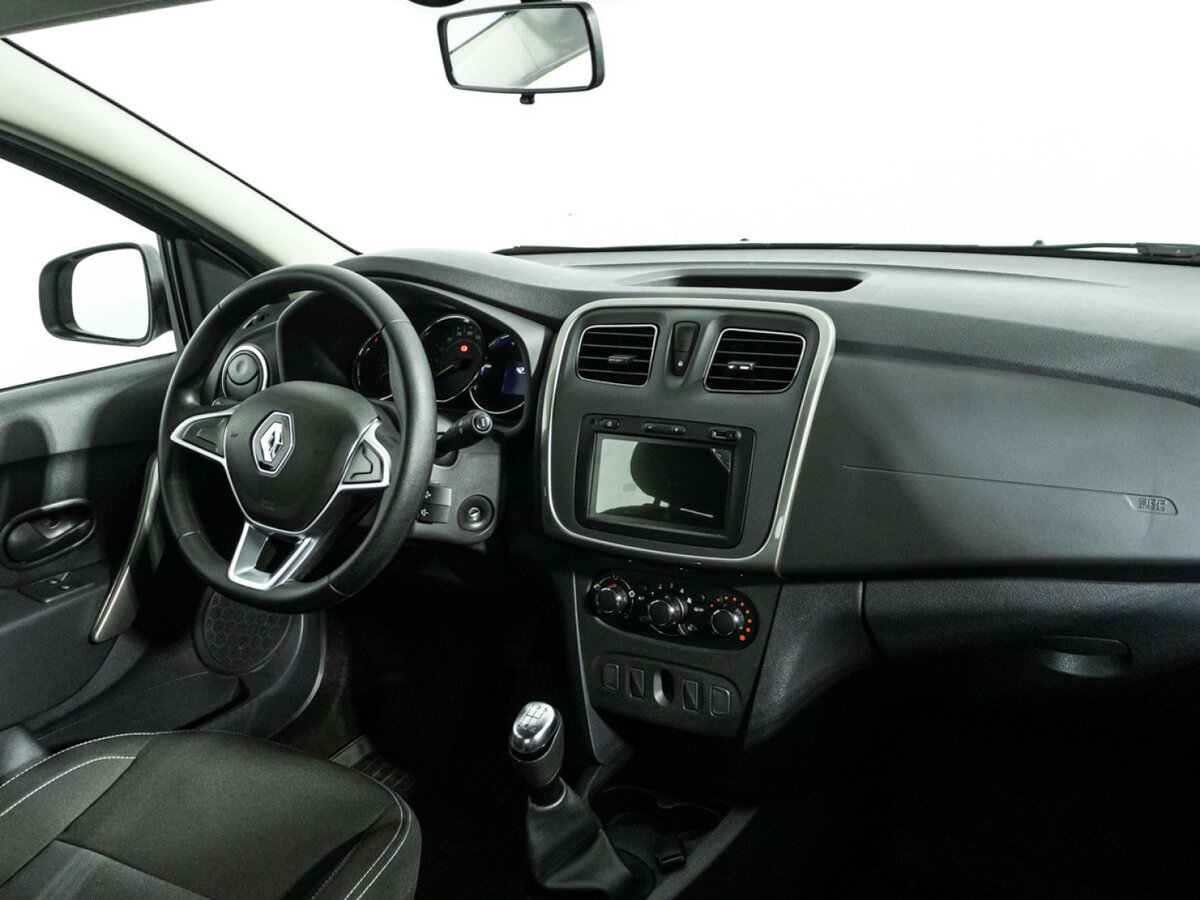 Renault Sandero Stepway II Рестайлинг, 2022 - Фото №8