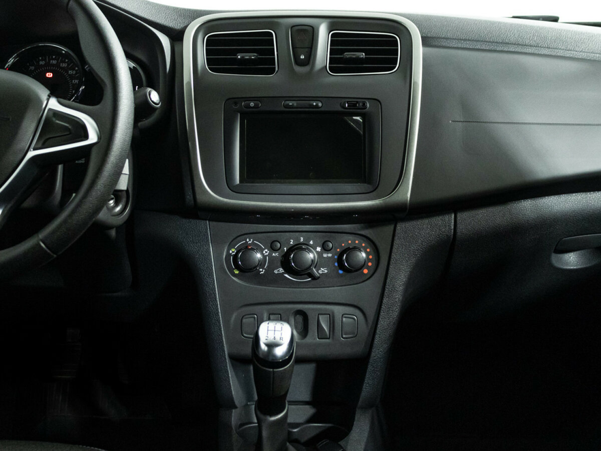 Renault Sandero Stepway II Рестайлинг, 2022 - Фото №13