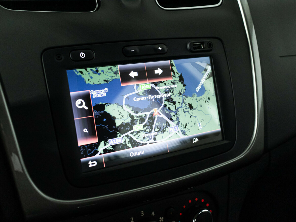 Renault Sandero Stepway II Рестайлинг, 2022 - Фото №14