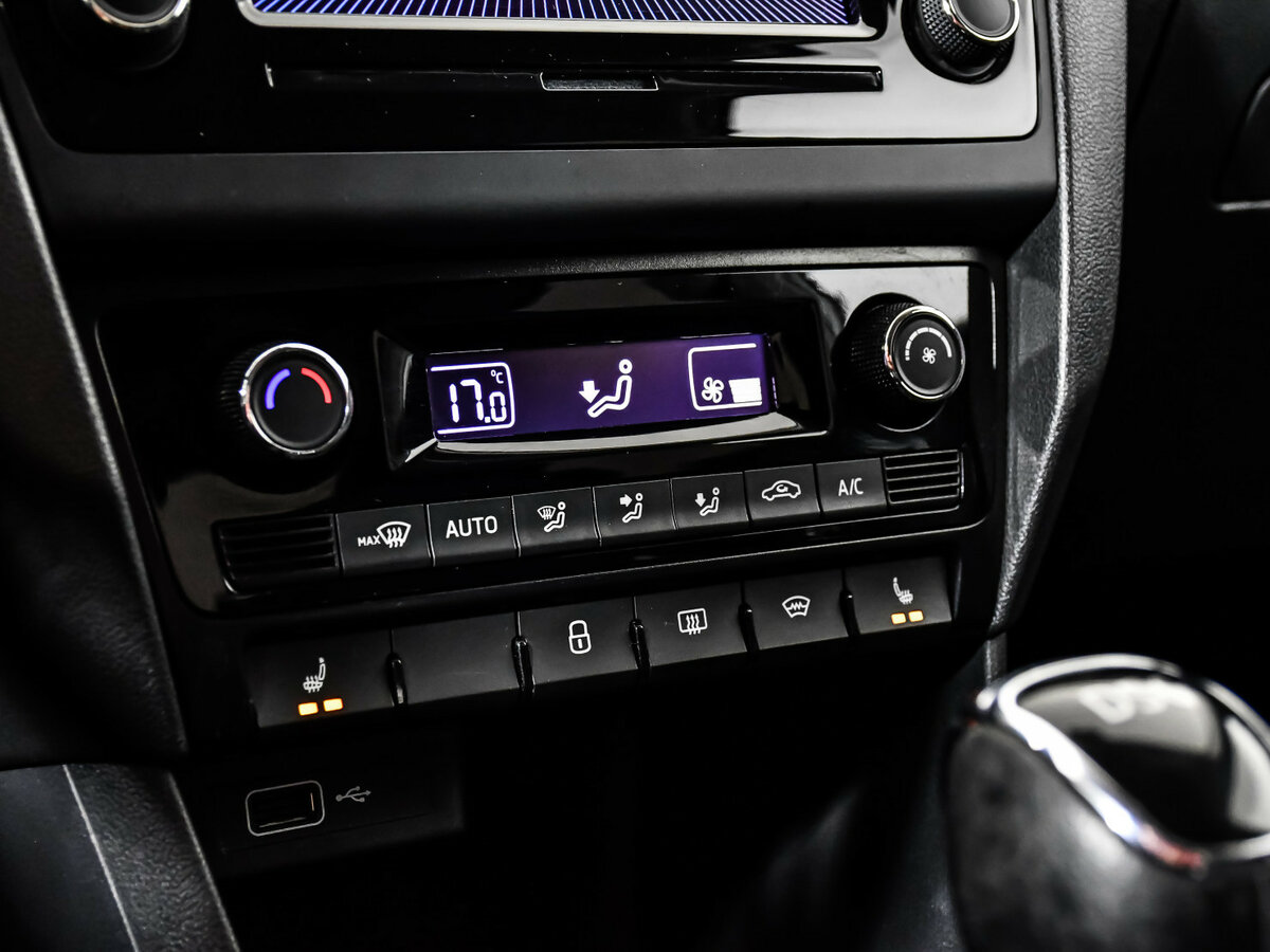 Skoda Rapid I Рестайлинг, 2018 - Фото №11